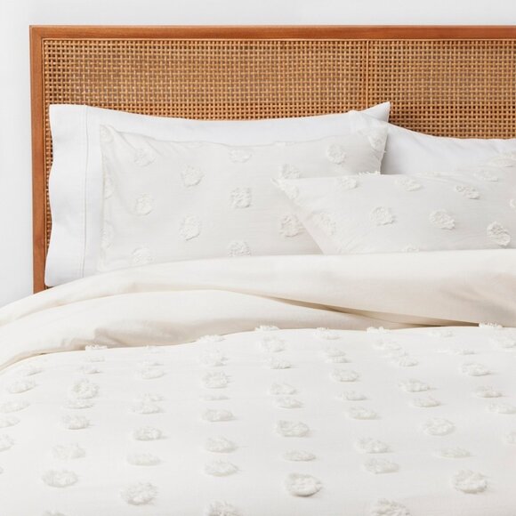 Pom Pom Duvet Cover Set With Shams Twin/XL Cotton Blend White Textured Bedding - Picture 1 of 7